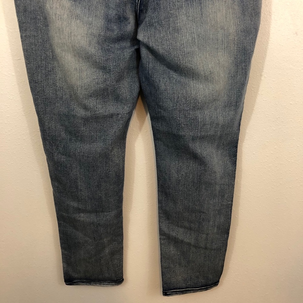 SOLD  Sizzle Jeans Med wash distressed design - Picture 9 of 11